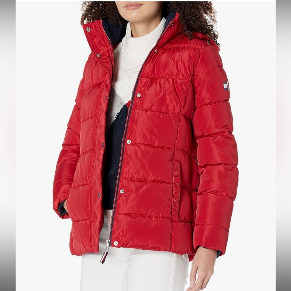 Tommy Hilfiger Red Puffer Jacket. In excellent condition.